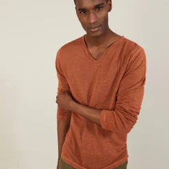 Montagut Slub linen T-shirt with Tunisian collar - Blayne