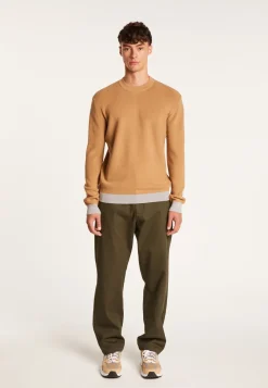 Montagut Two-tone round-neck merino wool sweater - Adrien
