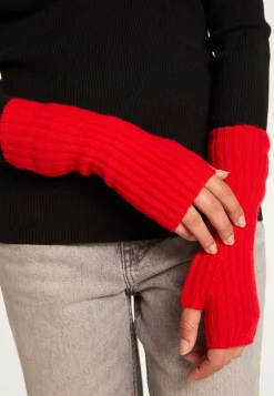Montagut Unisex Cashmere Mittens - Lena
