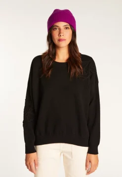 Montagut Unisex Merino Wool Beanie - Line