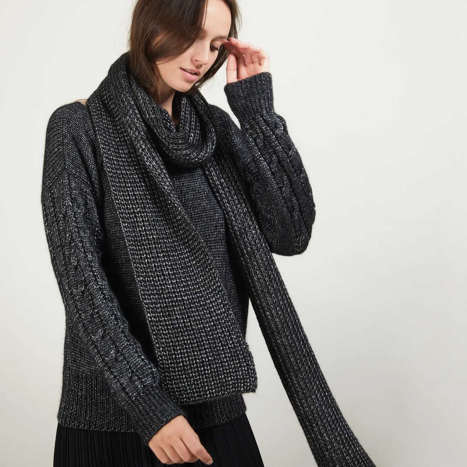 Montagut Viscose and baby alpaca scarf - Genu