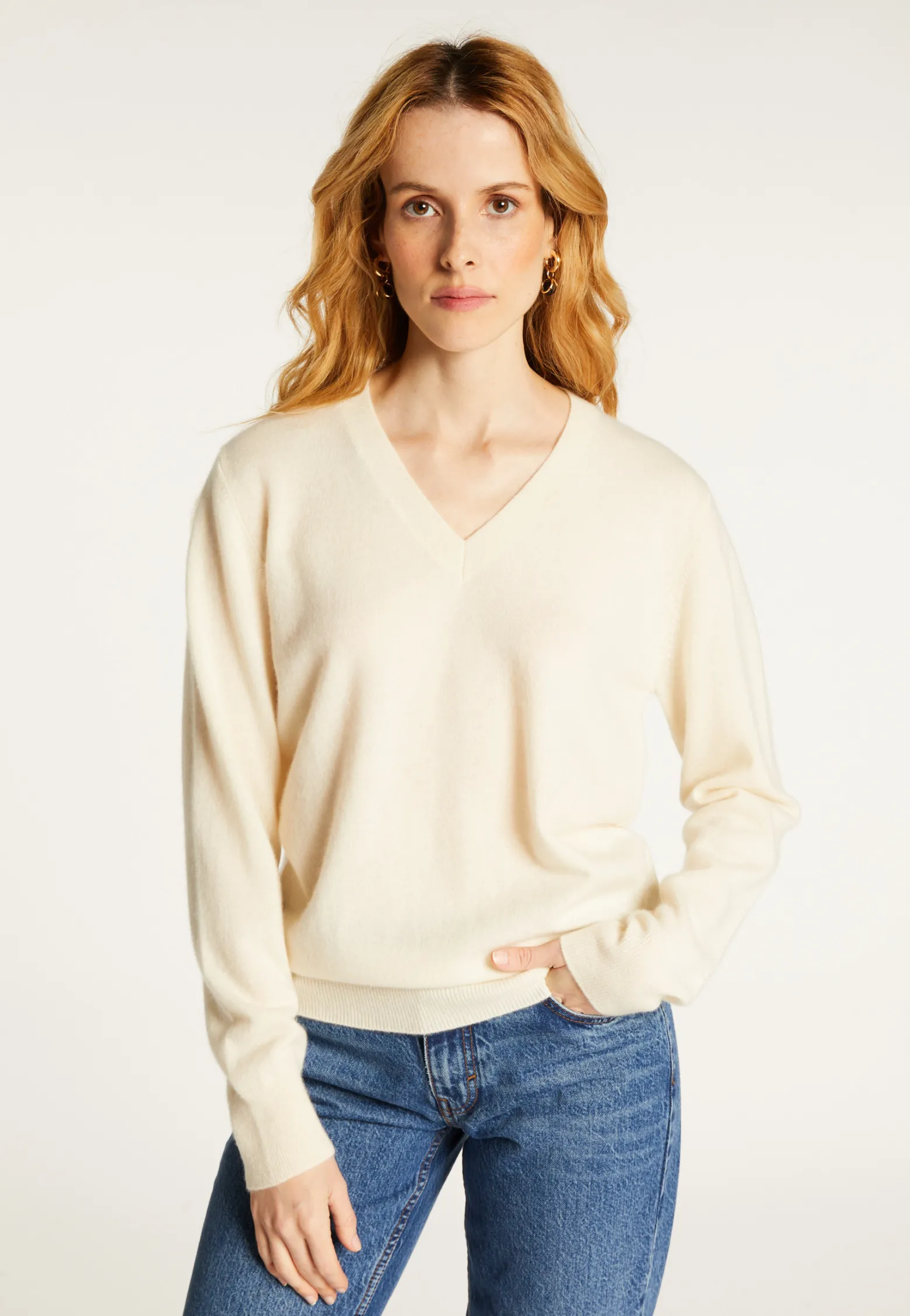 Montagut V-neck cashmere sweater - Abel