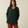 Montagut V-neck cashmere sweater with side slits - Accacia