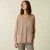 Montagut V-neck cashmere sweater with side slits - Accacia