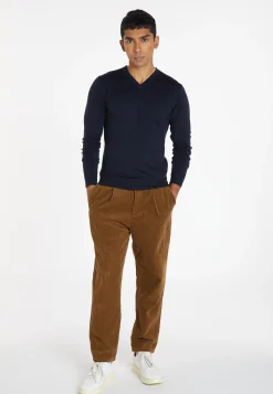 Montagut V-neck jumper in merino wool - Elmo