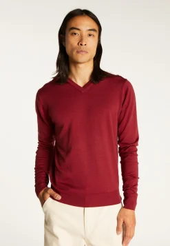 Montagut V-neck jumper in merino wool - Elmo