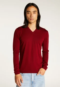 Montagut V-neck jumper in merino wool - Elmo