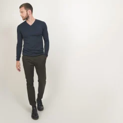 Montagut V-neck jumper in merino wool - Elmo