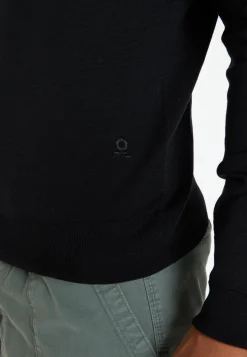 Montagut V-neck jumper in merino wool - Elmo