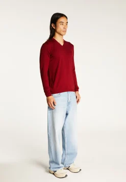 Montagut V-neck jumper in merino wool - Elmo
