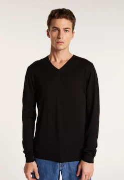 Montagut V-neck jumper in wool and silk - Basil