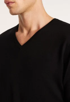 Montagut V-neck jumper in wool and silk - Basil