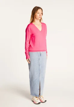 Montagut V-neck merino wool sweater - Arya
