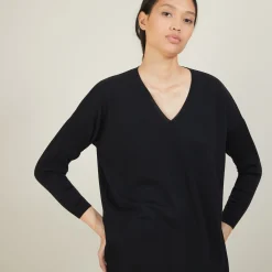 Montagut V-neck slit sweater in merino wool - Bernice