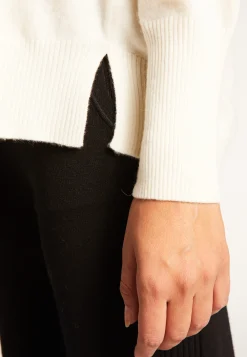 Montagut V-neck sweater in merino wool - Robine