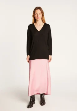 Montagut V-neck T-shirt in bamboo cashmere fiber - Aeline