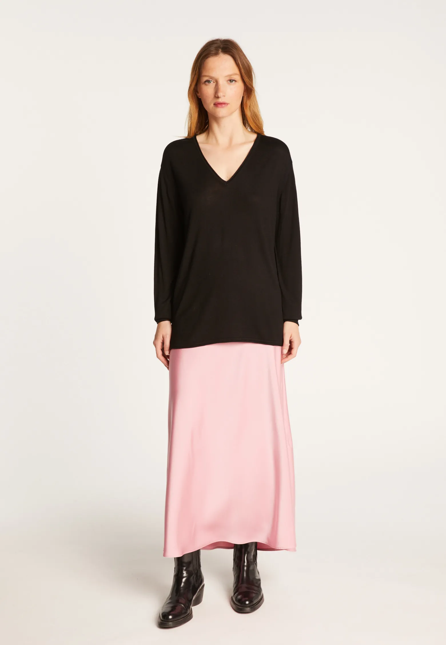 Montagut V-neck T-shirt in bamboo cashmere fiber - Aeline