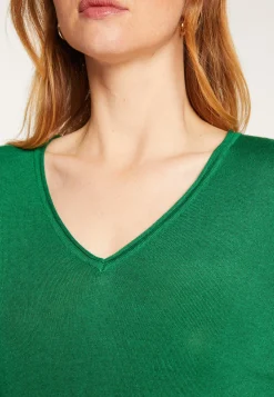 Montagut V-neck T-shirt in bamboo cashmere fiber - Aeline