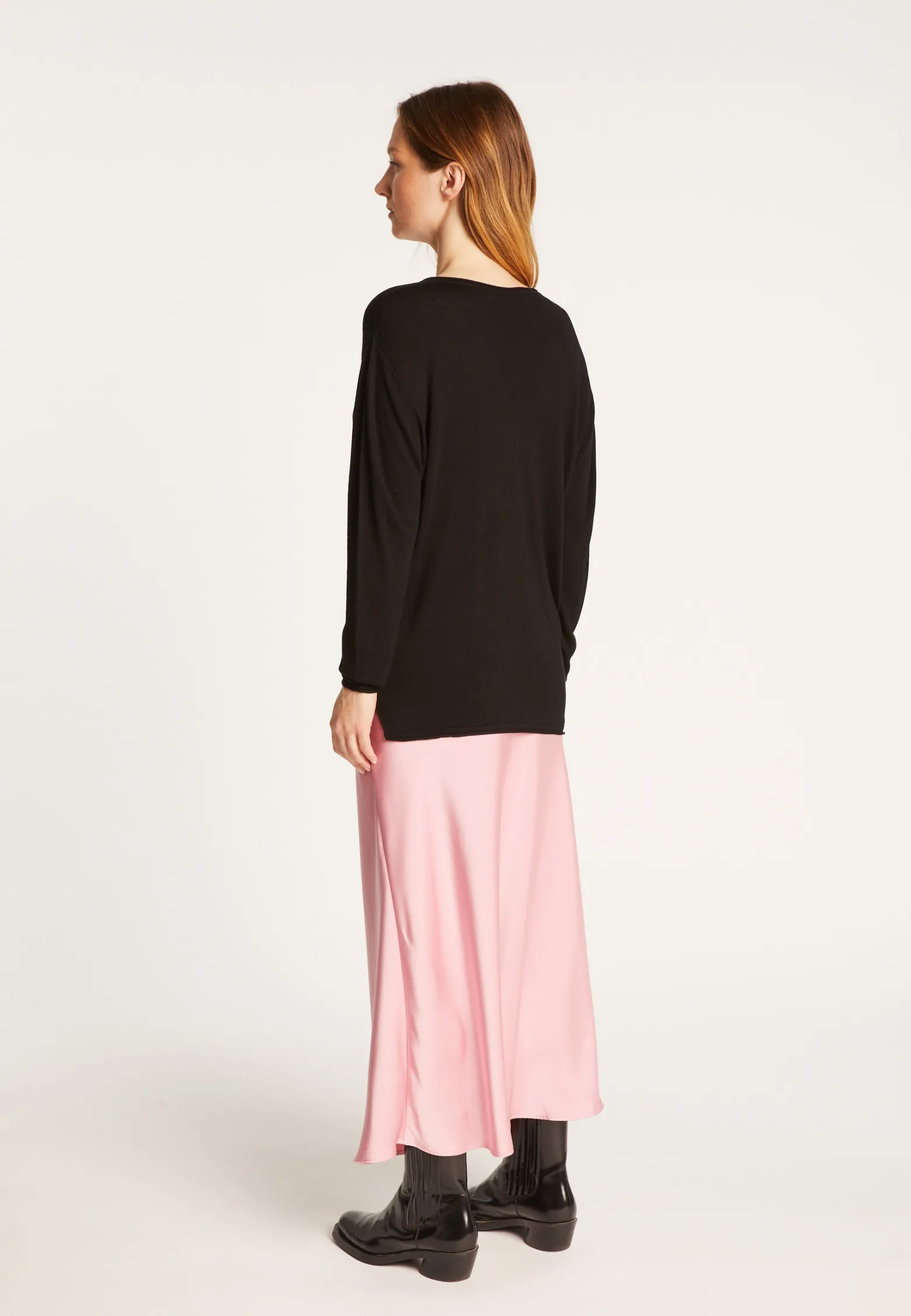 Montagut V-neck T-shirt in bamboo cashmere fiber - Aeline