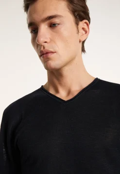 Montagut V-neck t-shirt in flamed linen - Reuben