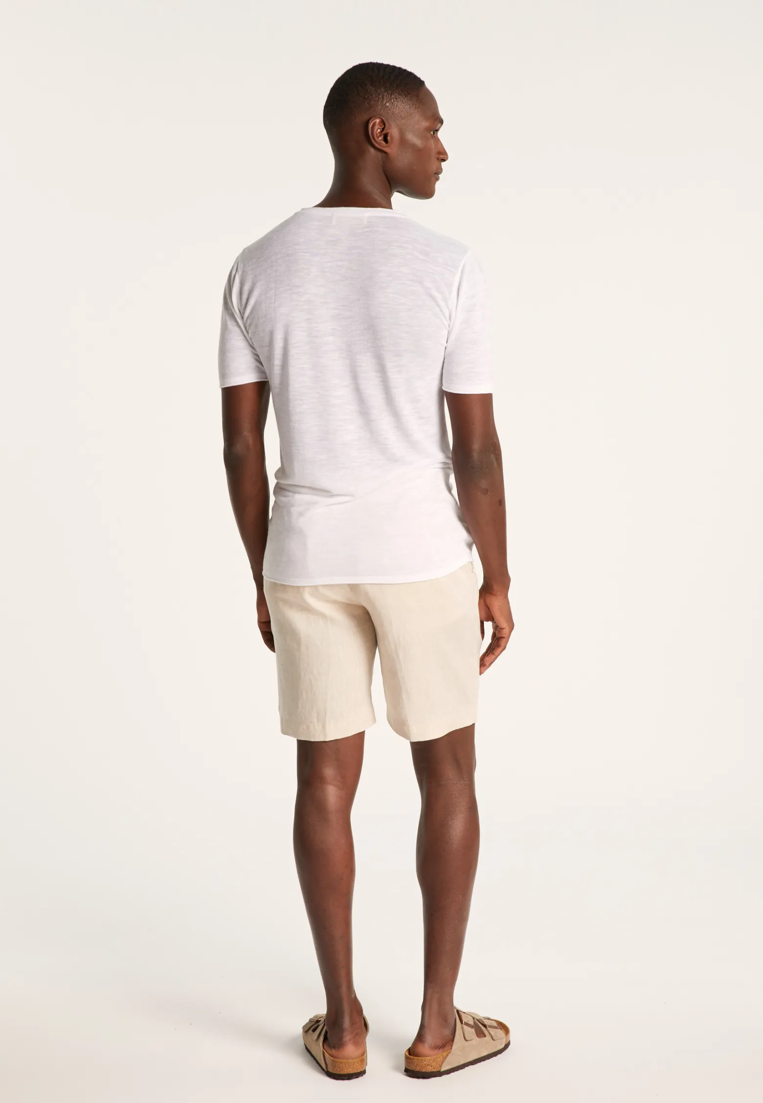 Montagut V-neck T-shirt in flamed linen - Reuben