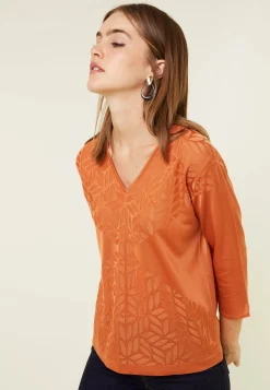 Montagut V-neck T-shirt with elbow-length sleeves in Fil Lumière - Elsa