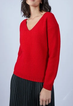 Montagut Women's V-neck jumper - Soizic