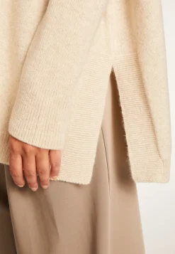 Montagut Wool and cashmere turtleneck sweater - Clara