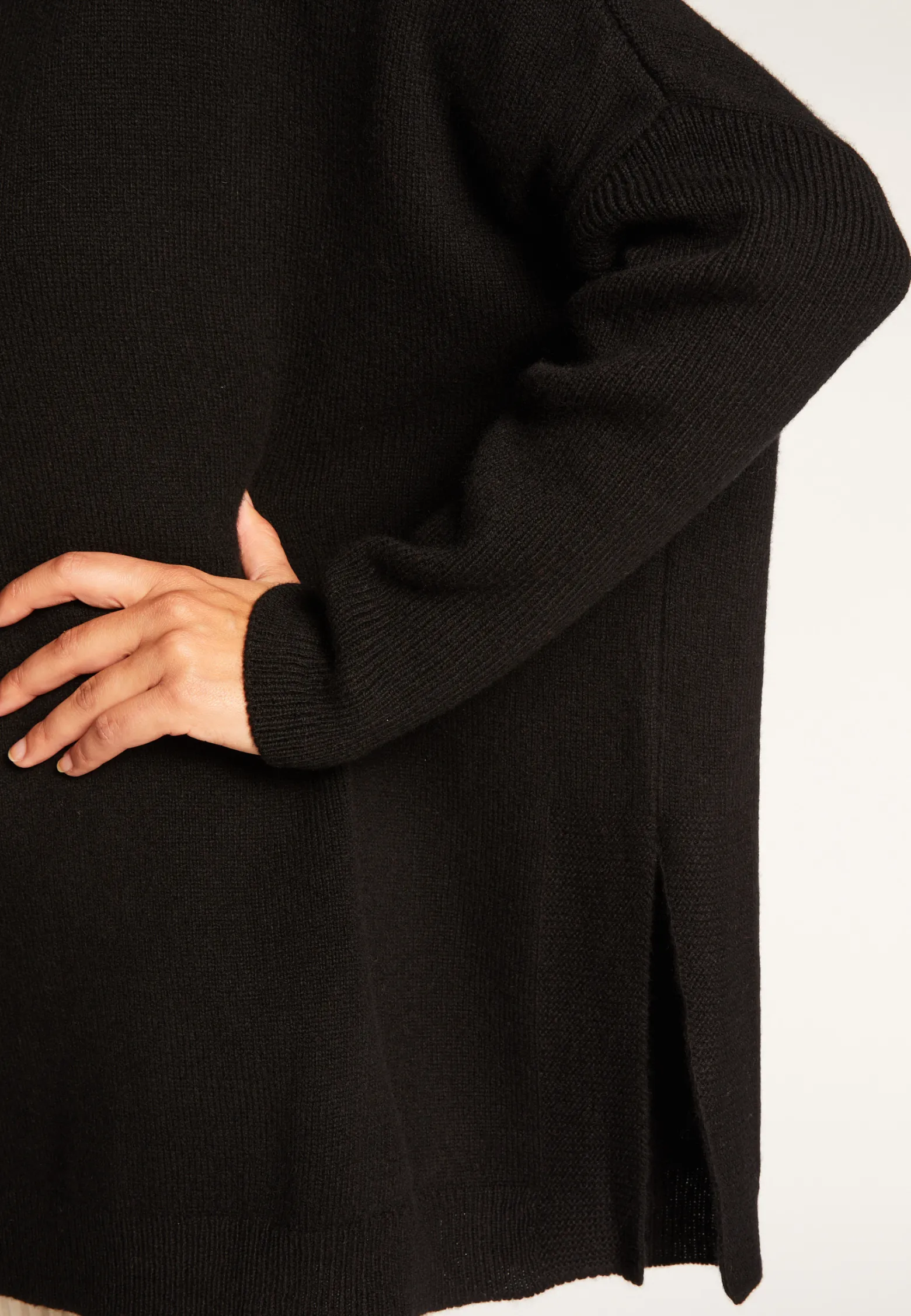 Montagut Wool and cashmere turtleneck sweater - Clara